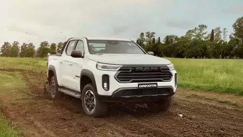 ram-dakota-laramie_010