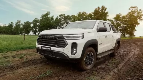 ram-dakota-laramie_017